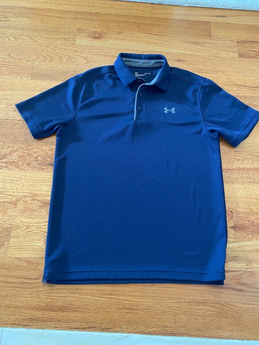 Under Armour Golf Polo Shirt Blue Men’s Sz Medium NWOT